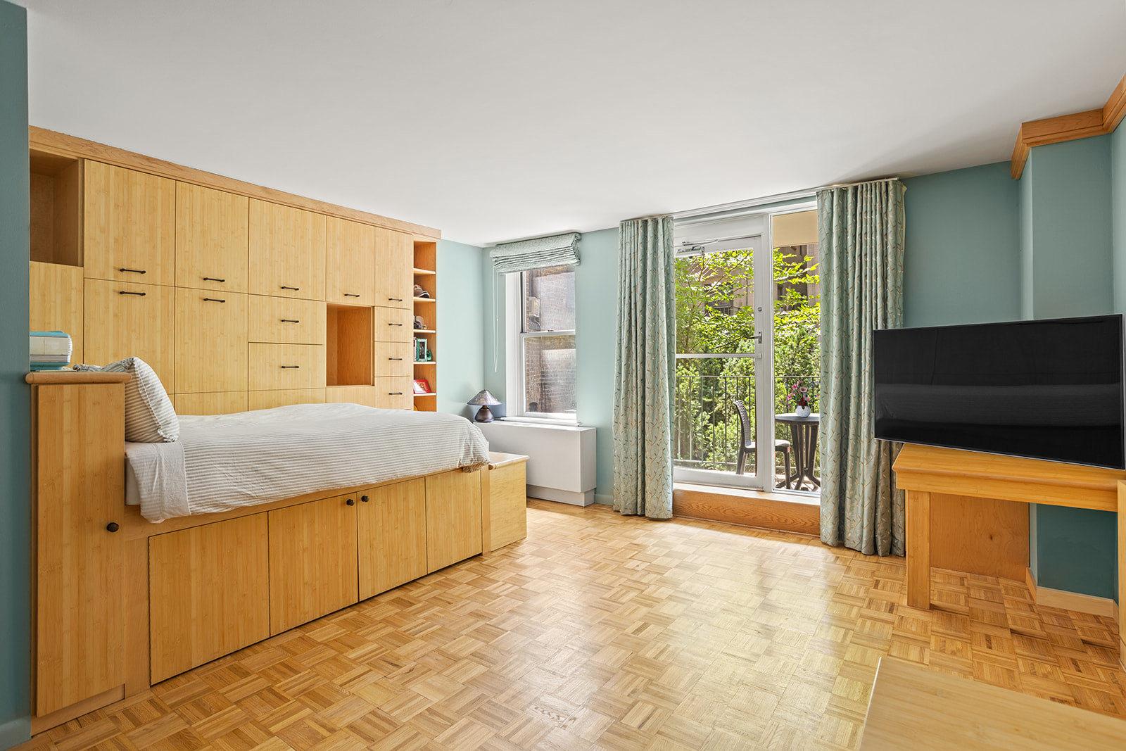 2250 Broadway, Unit 2K Manhattan, NY 10024 - Photo 4 of 11