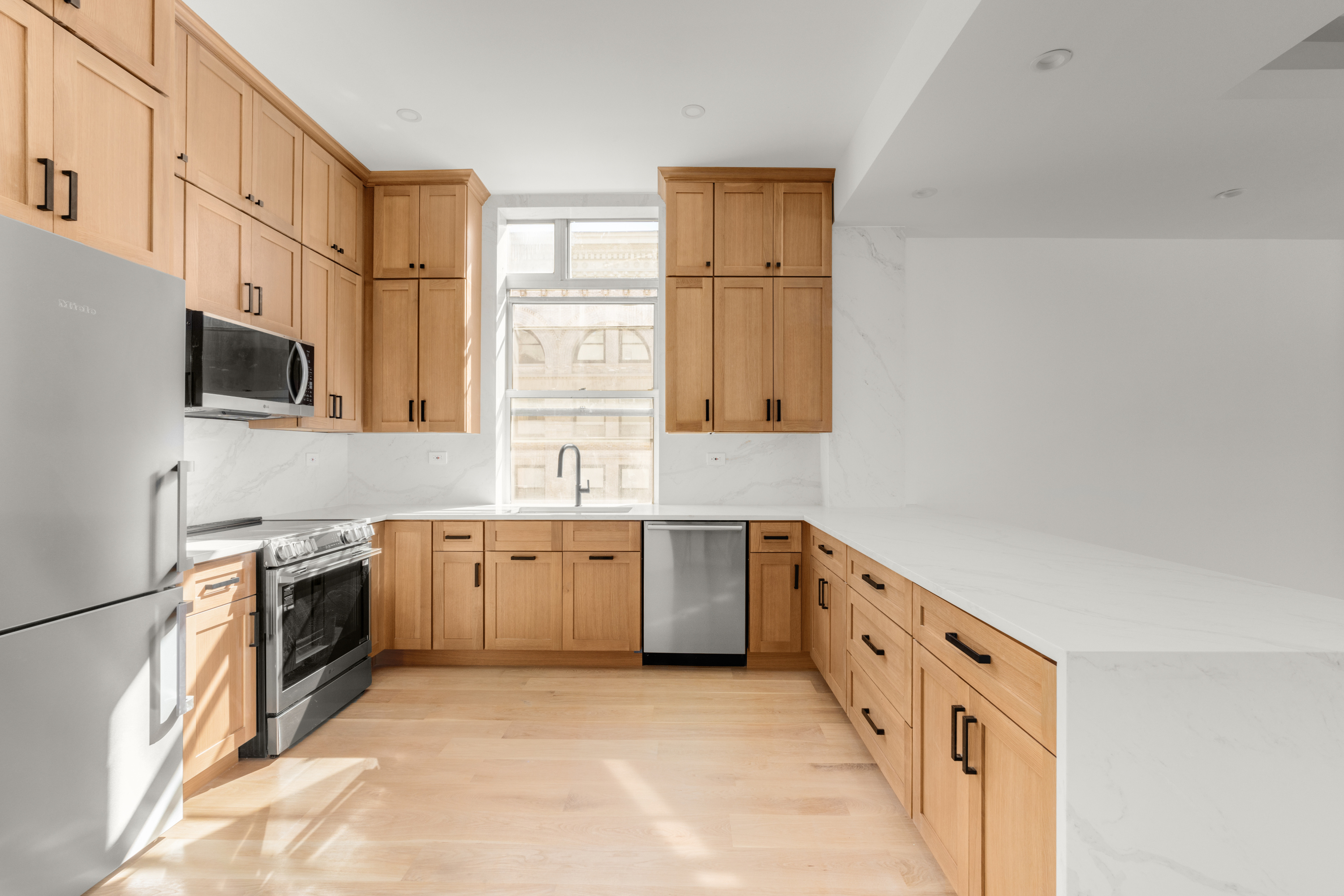 145 Spring Street, Unit 6B Manhattan, NY 10012 - Photo 3 of 10