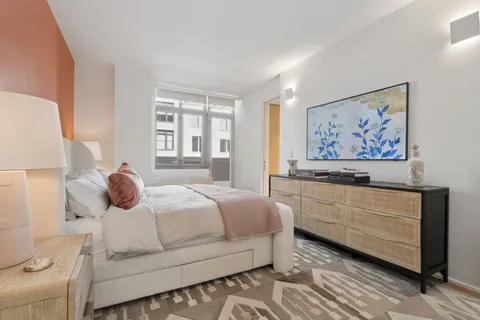 $3,295,000 | 125 West 22nd Street, Unit 10A | Chelsea