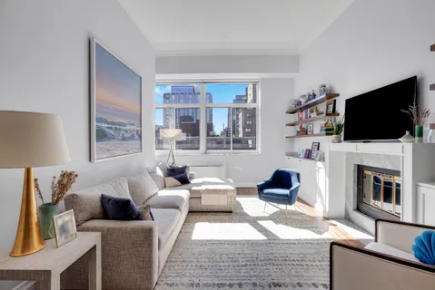 $2,495,000 | 205 East 22nd Street, Unit PHF | Gramercy