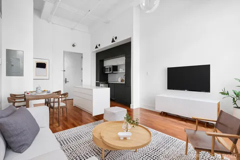 $3,395 | 180 Bainbridge Street, Unit 305 | Bedford-Stuyvesant