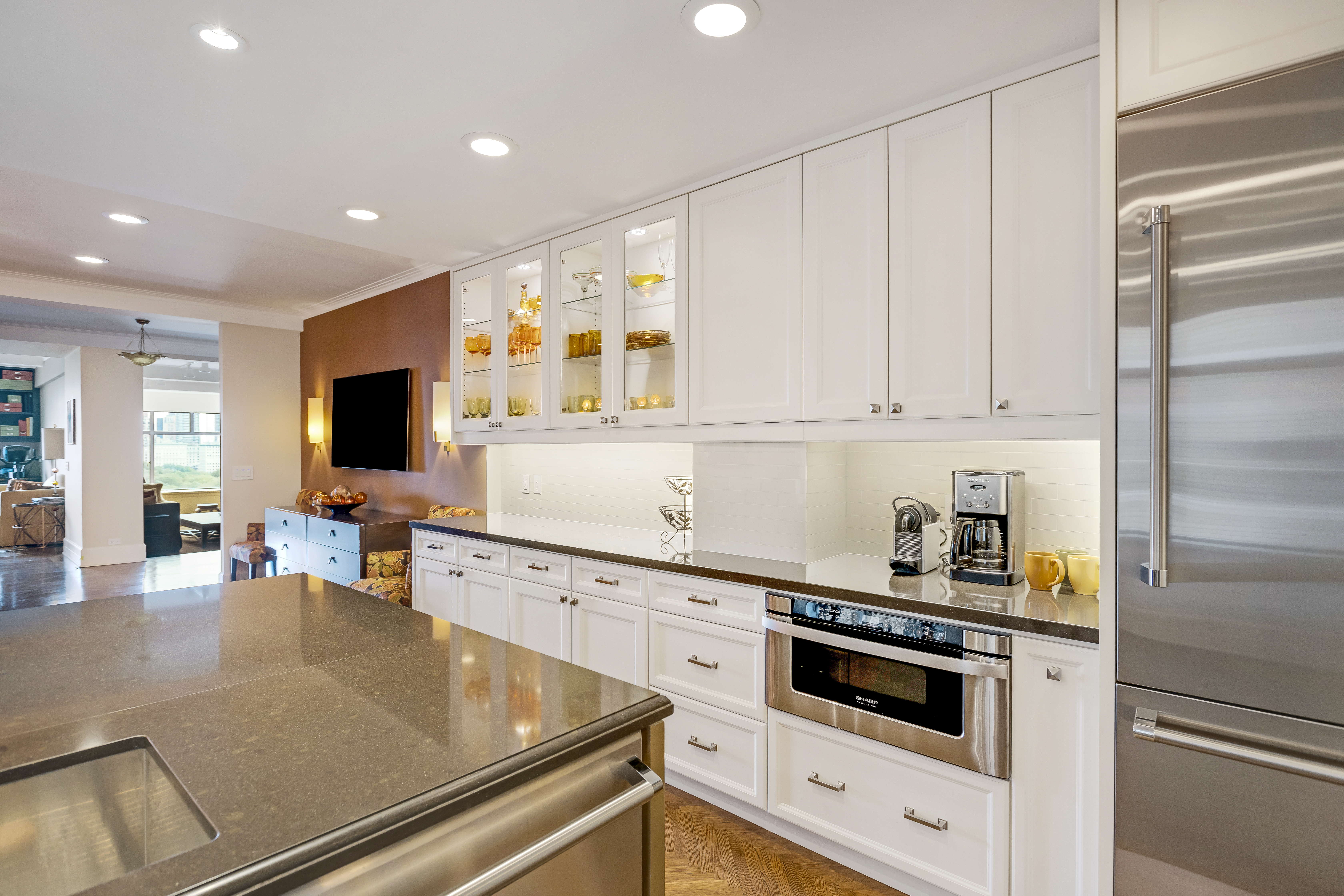 55 Central Park West, Unit 13E Manhattan, NY 10023 - Photo 19 of 26