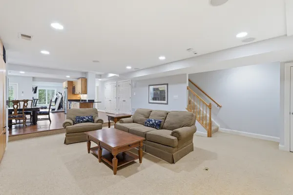 $2,200,000 | 182 River Park Drive, Great Falls, VA 22066