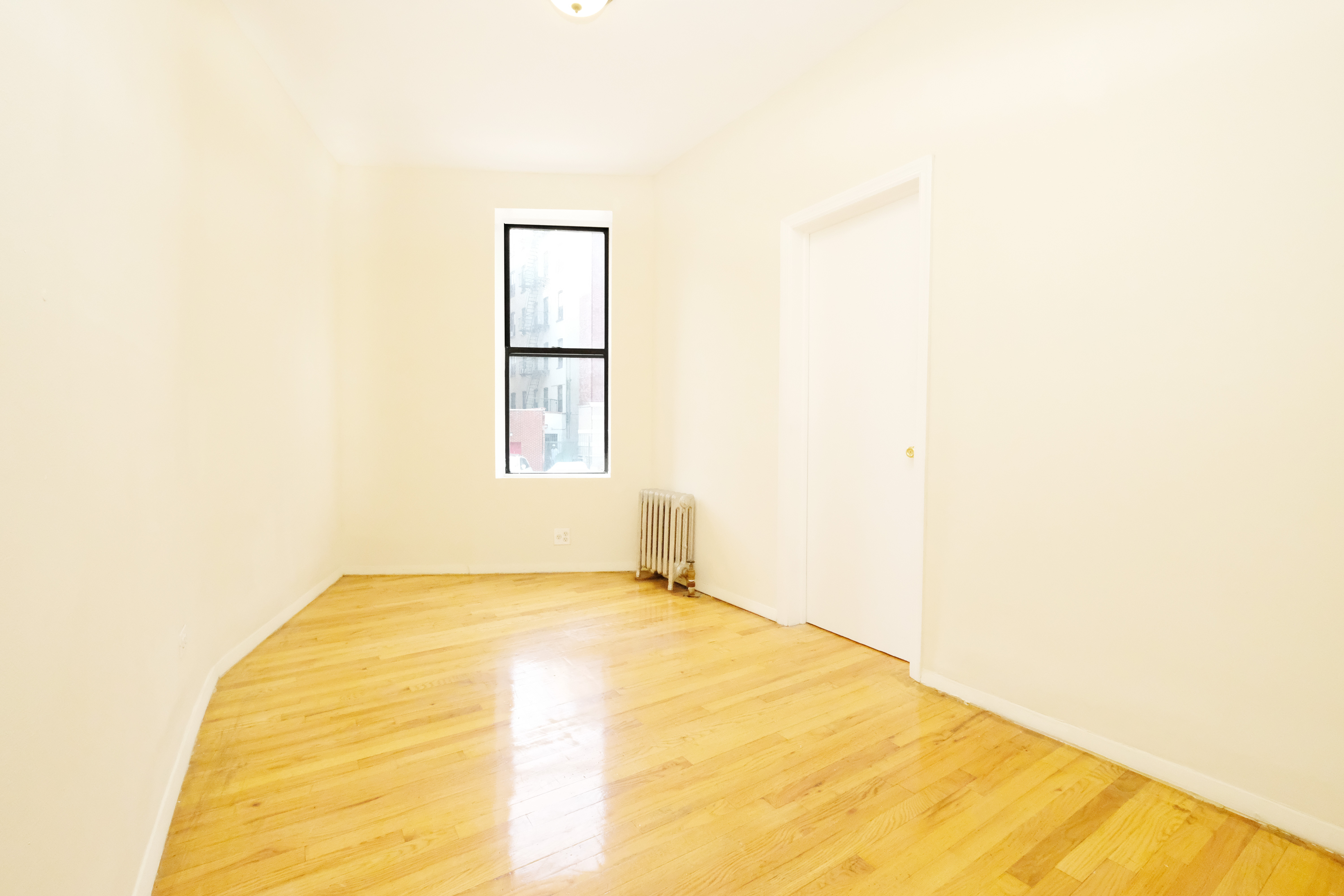 28 Macombs Pl Unit 21