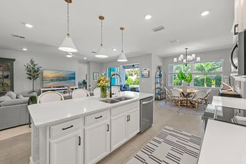 $949,900 | 10581 Woodchuck Lane, Bonita Springs, FL 34135