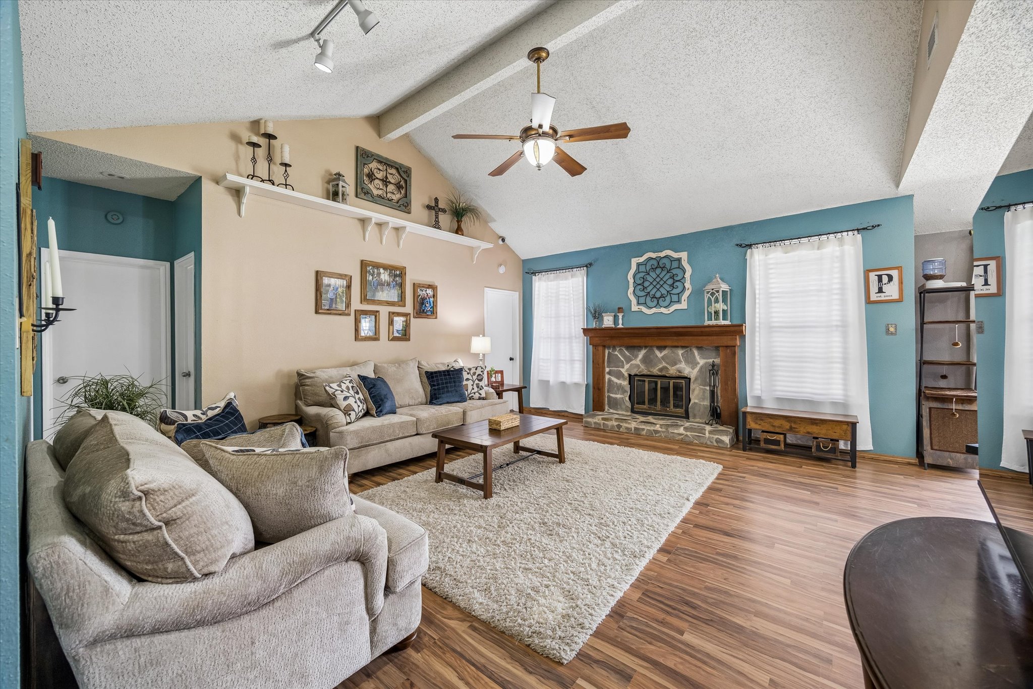 3115 Georgia Pine Drive Spring, TX 77373 - Photo 4 of 21