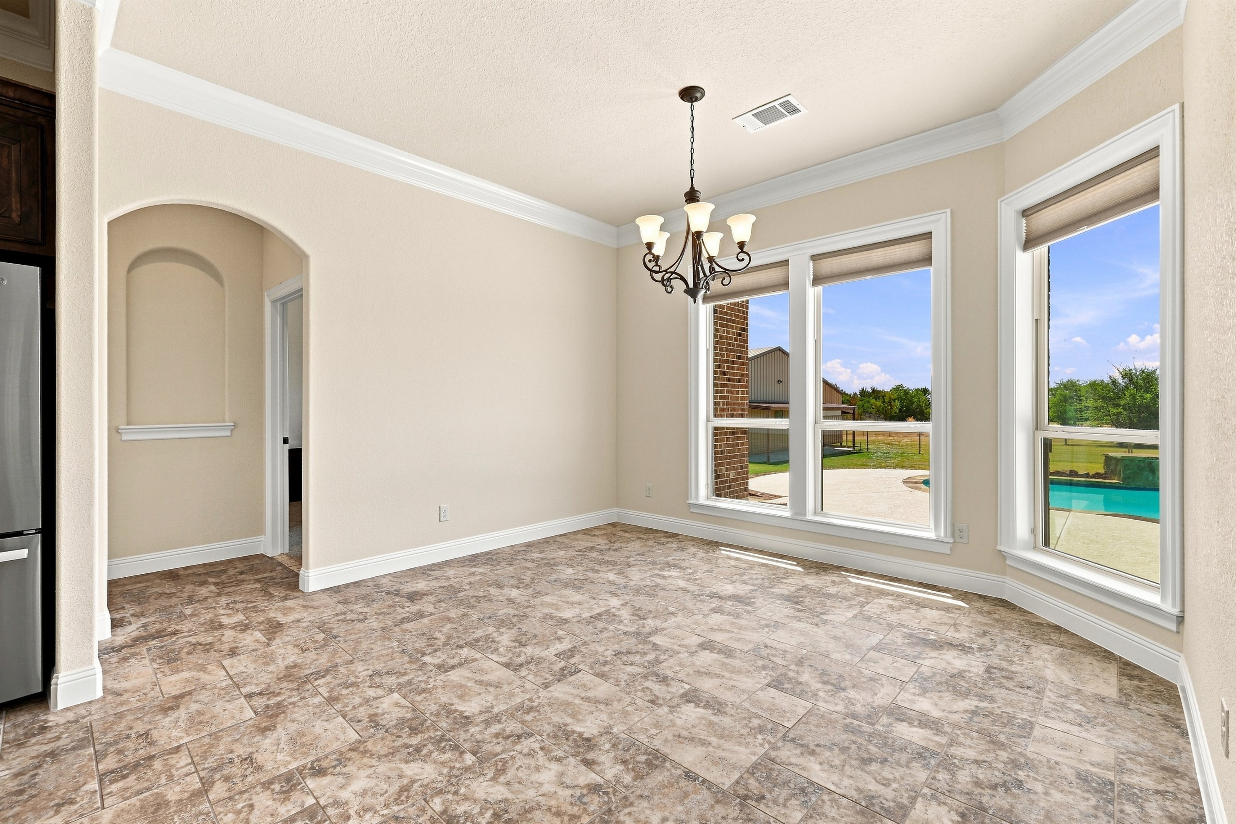 420 Hartley Way Azle, TX 76020 - Photo 14 of 68 Gallery Image 14