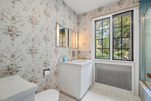 $1,150,000 | 113 Maple Avenue, Oil City, PA 16301