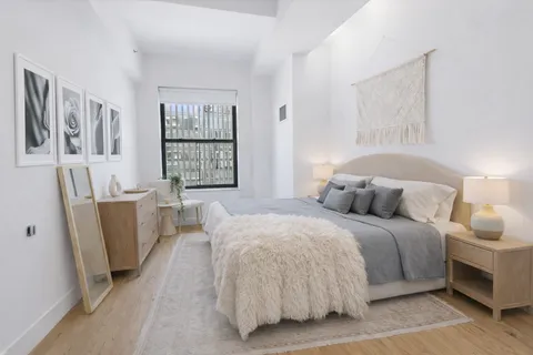 $1,500,000 | 1 Hanson Place, Unit 18L | Fort Greene