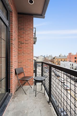$920,000 | 42 Maspeth Avenue, Unit 4A | East Williamsburg