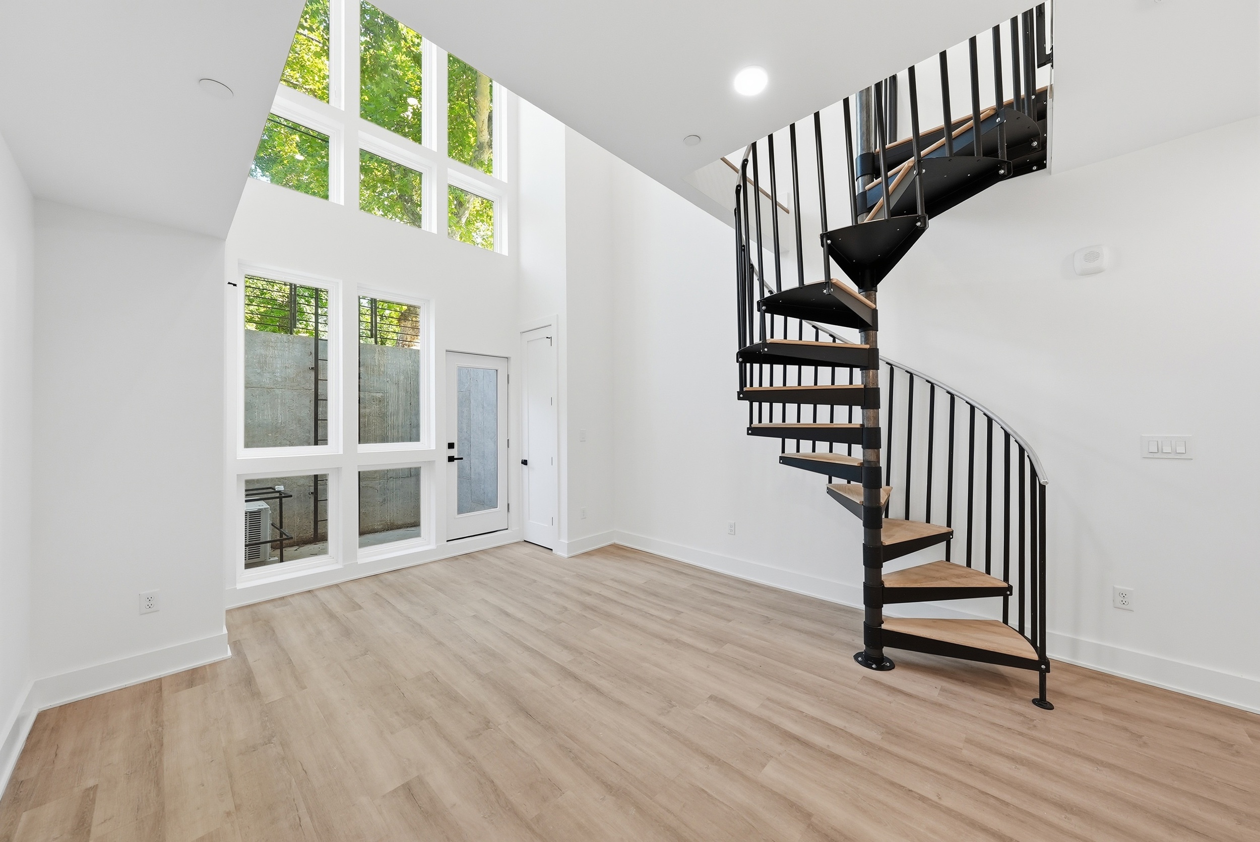2105 M Street Northeast, Unit 2 Washington, DC 20002 - Photo 15 of 31 Gallery Image 15