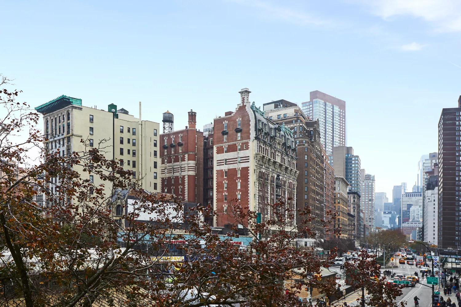 $3,700 | 201 West 72nd Street, Unit 3M | Upper West Side