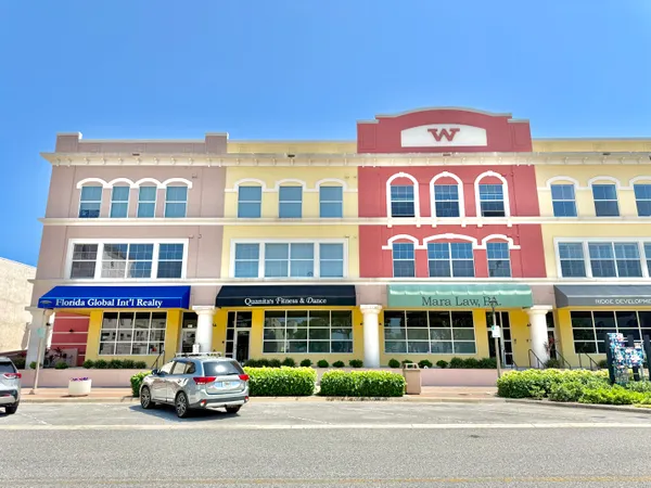 $260,000 | 208 Wall Street, Unit 200, Daytona Beach, FL 32114