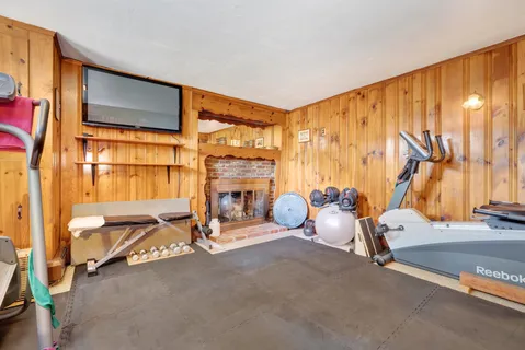 Contact Agent | 122 Altamont Avenue, Melrose, MA 02176