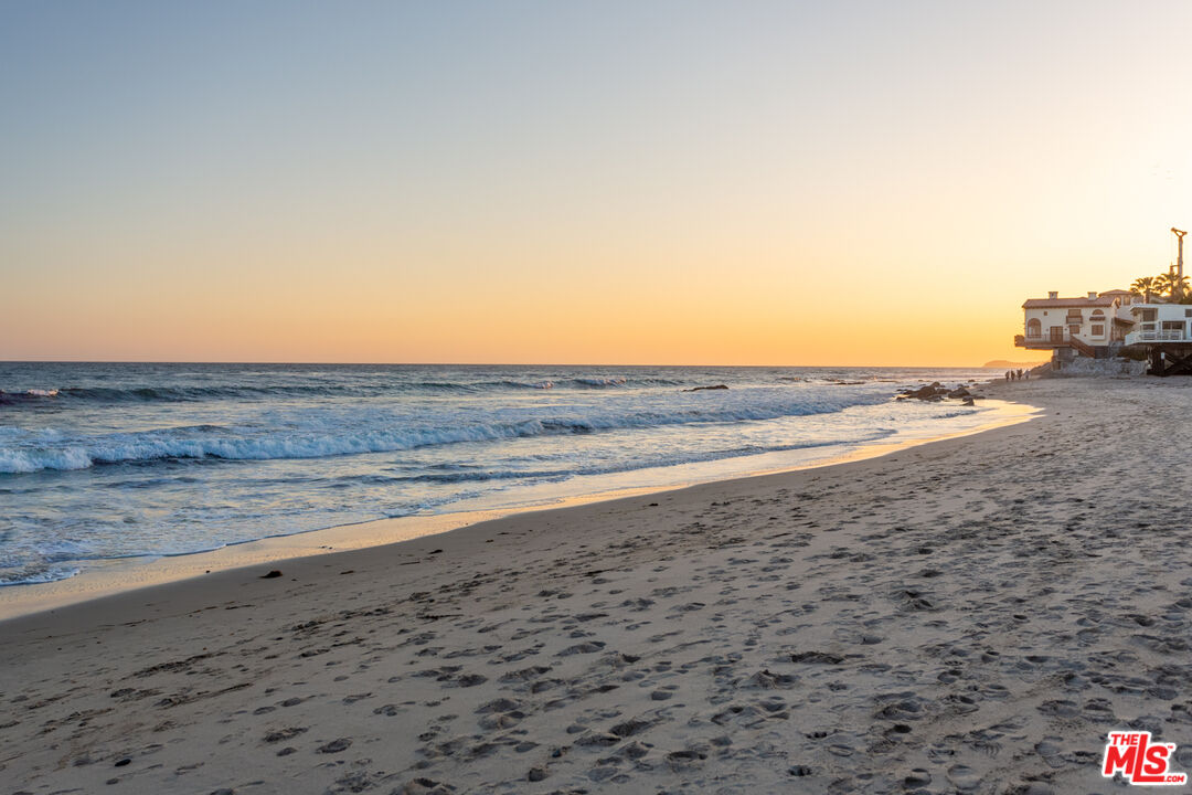 24246 Malibu Road Malibu, CA 90265 - Photo 3 of 3