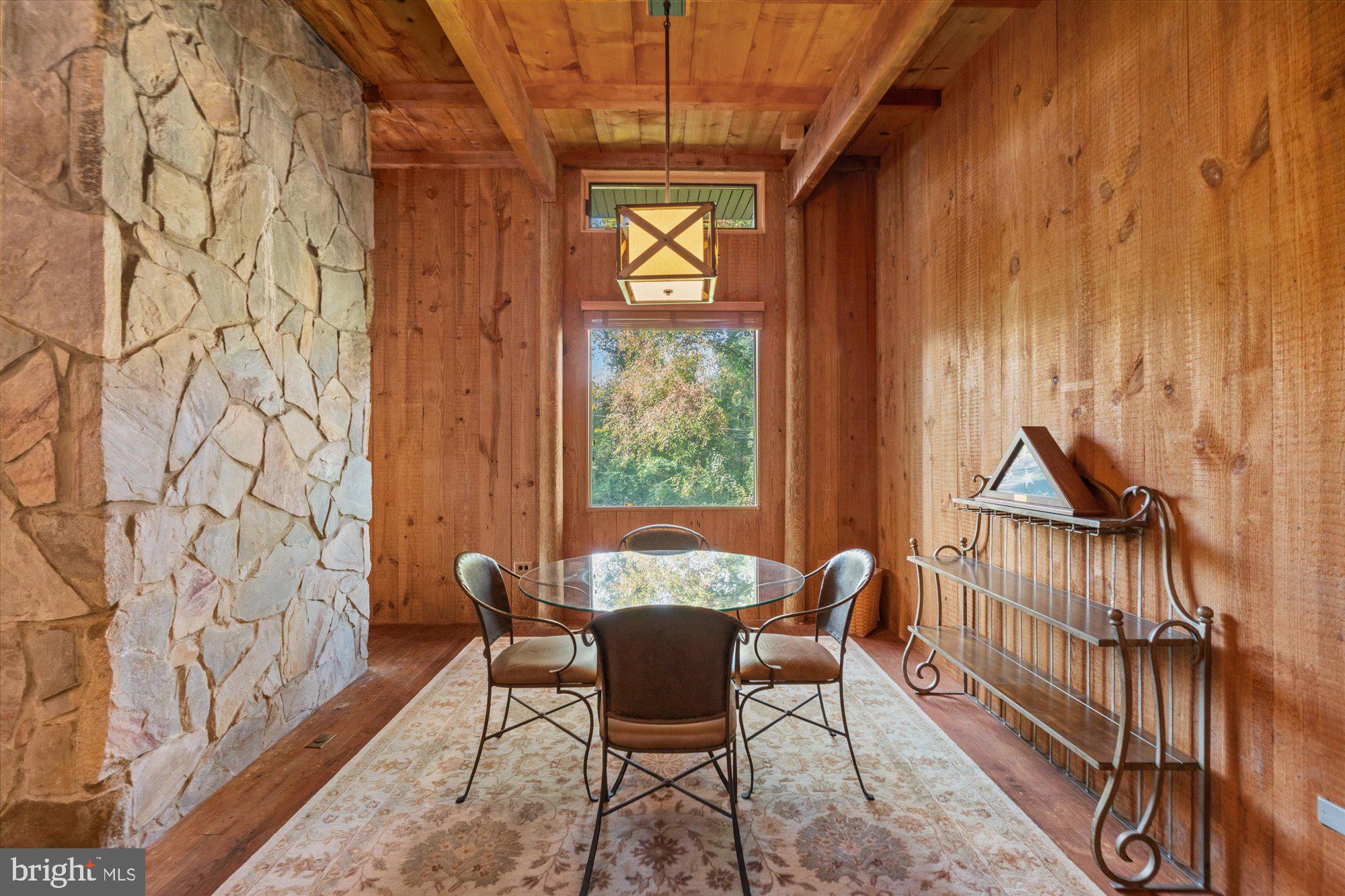 7221 Clifton Road Clifton, VA 20124 - Photo 19 of 47