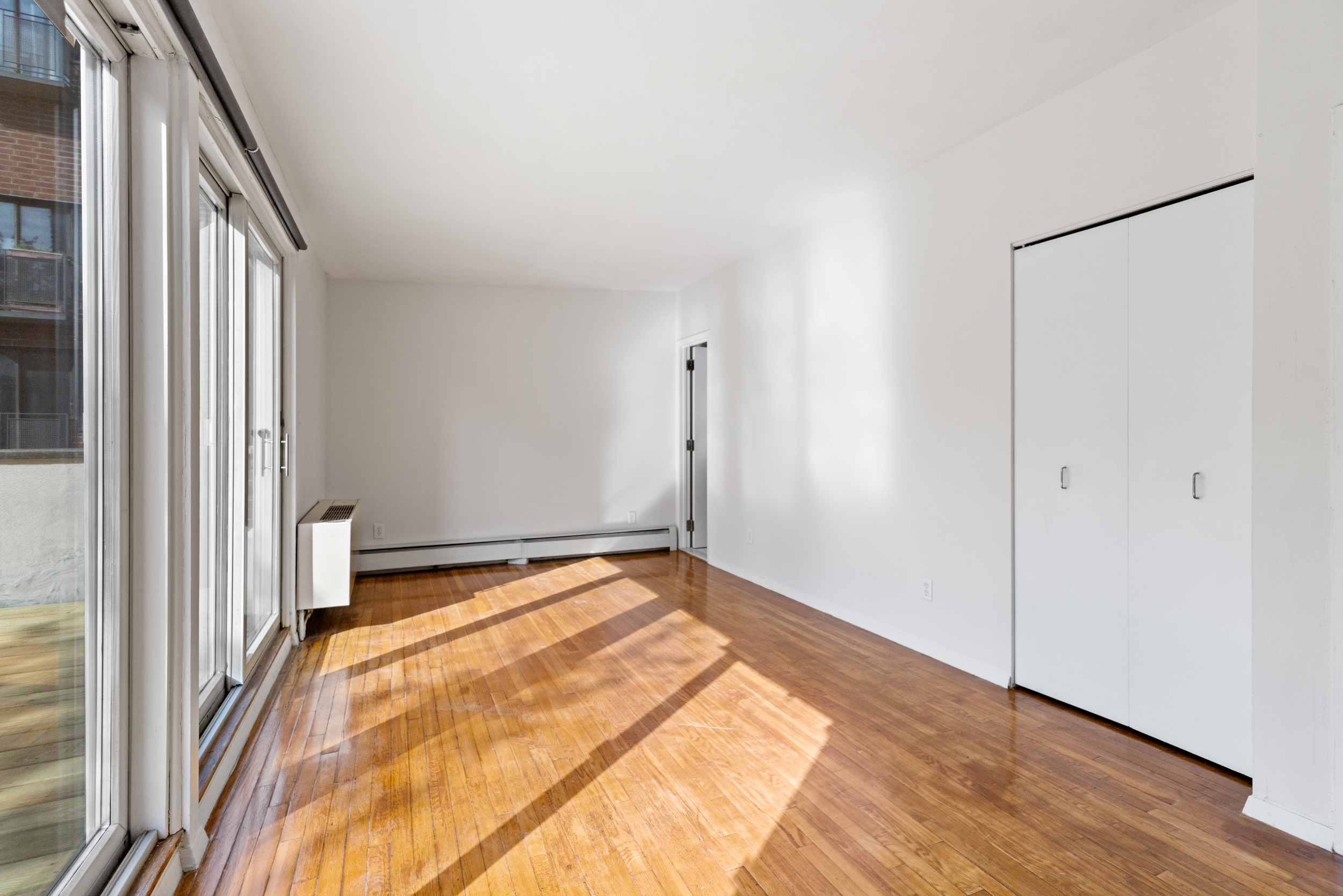 136 East 30th Street, Unit 3R Manhattan, NY 10016 - Photo 15 of 23 a view of an empty room