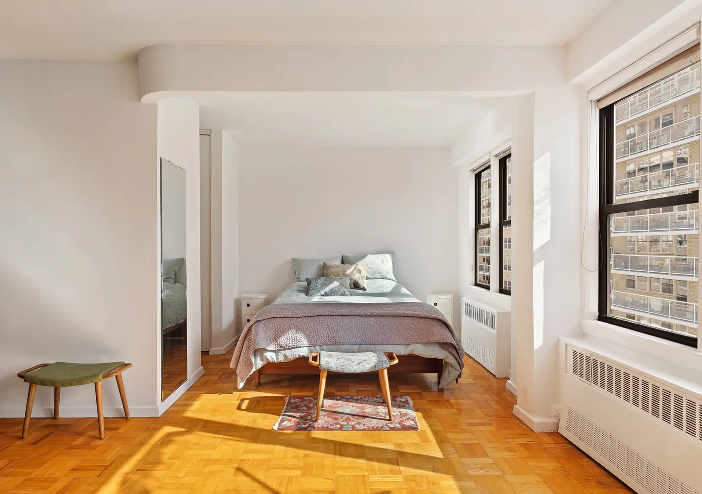 $520,000 | 245 East 24th Street, Unit 12F | Kips Bay