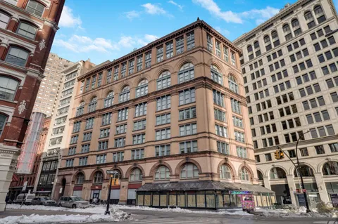 $3,500,000 | 21 Astor Place, Unit 5B | NoHo