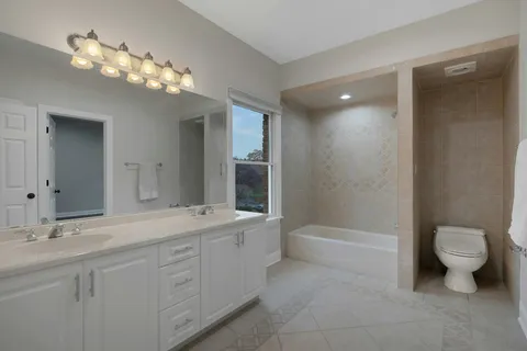 $2,385,000 | 3 Kensington Court, Warren, NJ 07059