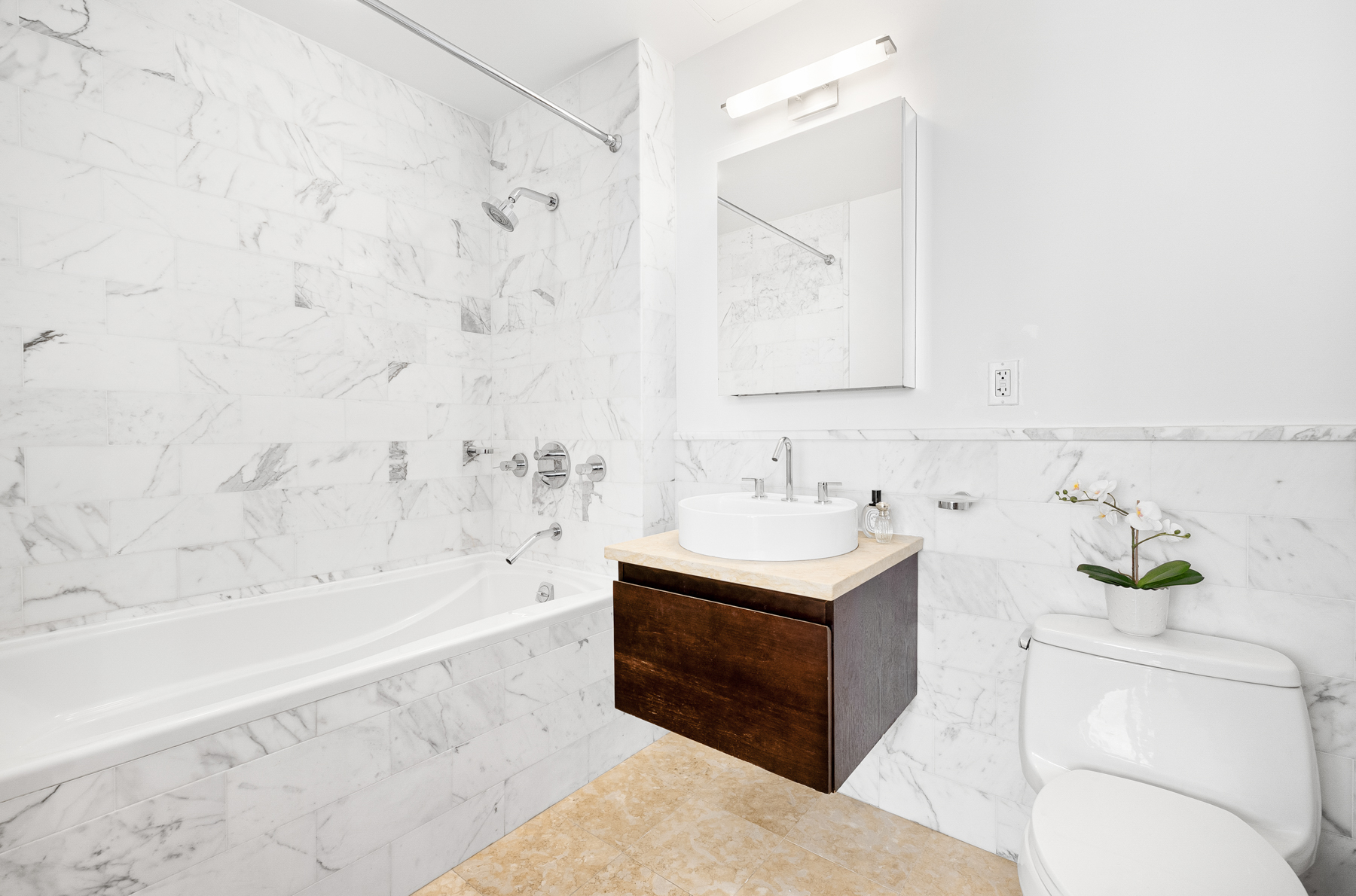 125 West 21st Street, Unit 4C Manhattan, NY 10011 - Photo 8 of 12