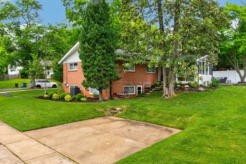 $1,565,000 | 6501 Bannockburn Drive, Bethesda, MD 20817