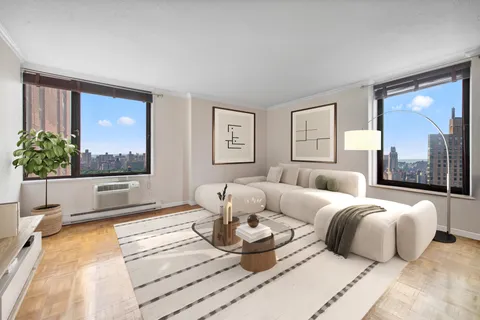 $899,000 | 1623 3rd Avenue, Unit 31C | Upper East Side