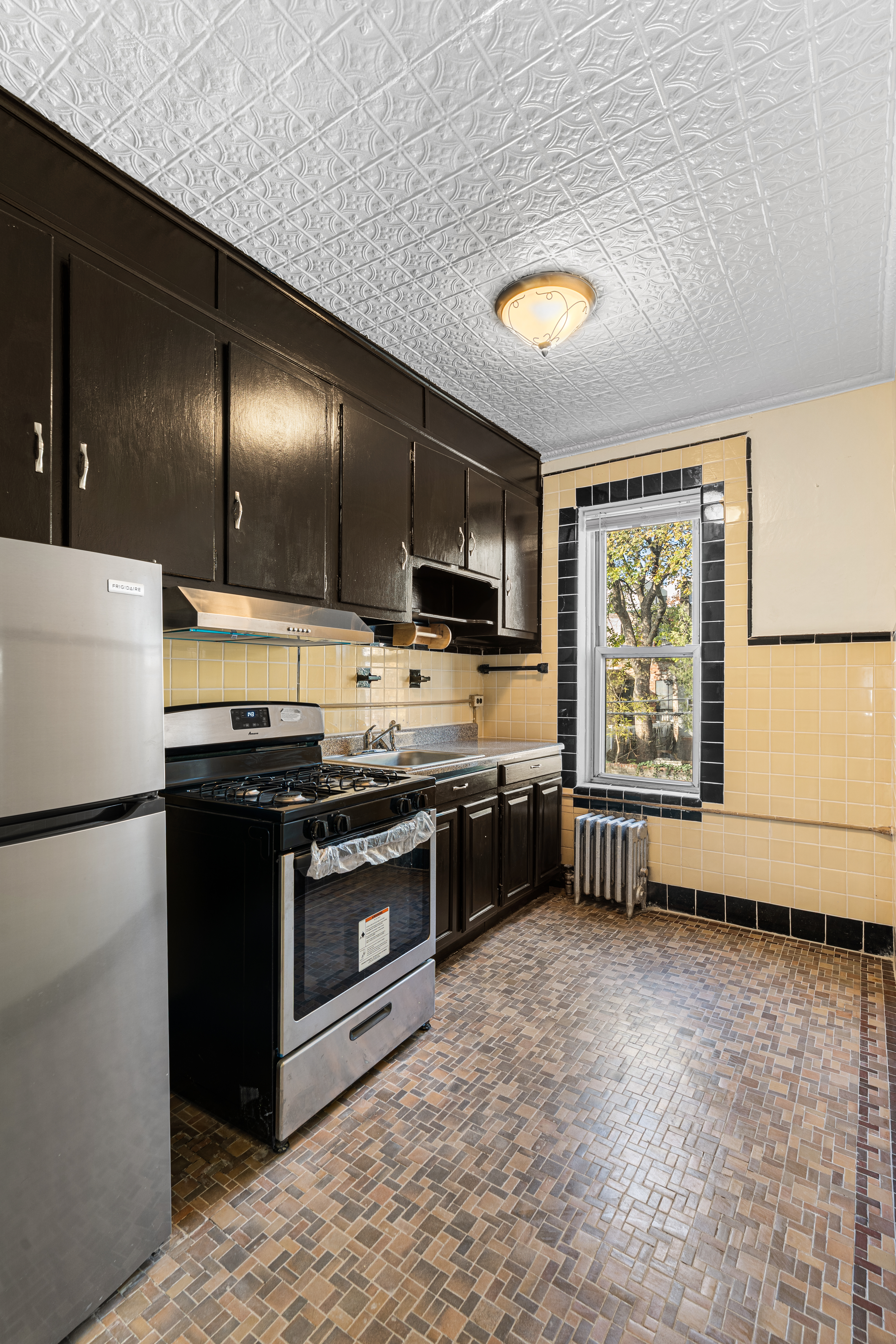 297 Lefferts Avenue, Unit 2 Brooklyn, NY 11225 - Photo 2 of 12