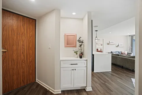 $1,350,000 | 2725 Connecticut Avenue Northwest, Unit 507, Washington, DC 20008