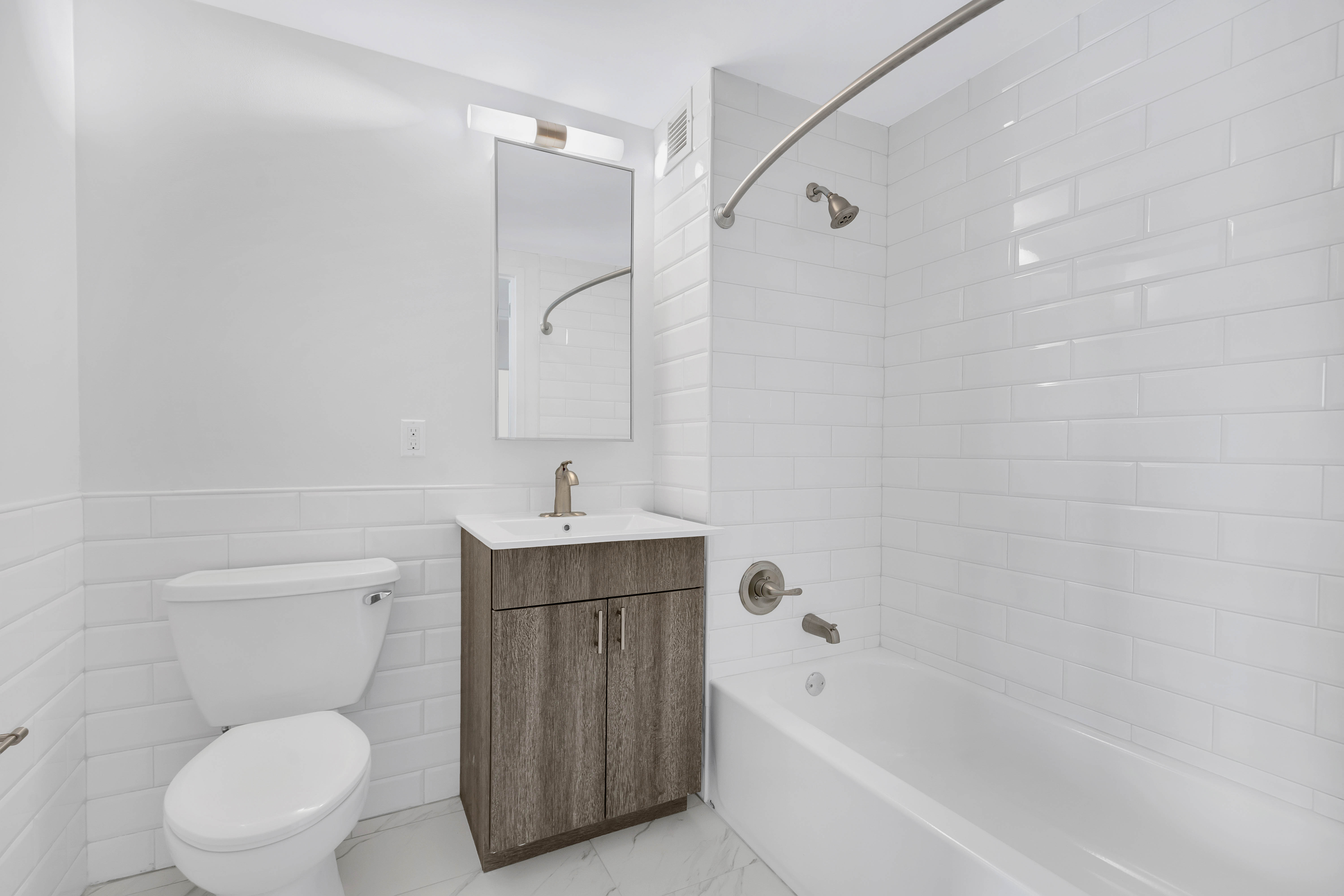 142 Richards Street, Unit 4A Brooklyn, NY 11231 - Photo 5 of 9