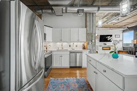 $399,999 | 2020 Arapahoe Street, Unit 870, Denver, CO 80205