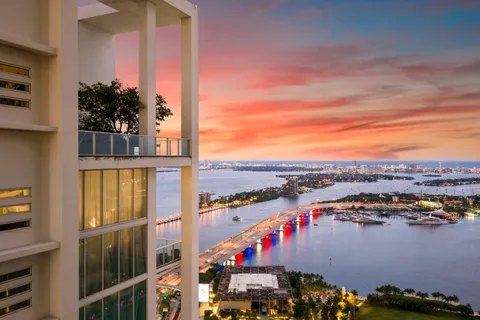 $6,750,000 | 1040 Biscayne Boulevard, Unit 4602, Miami, FL 33132