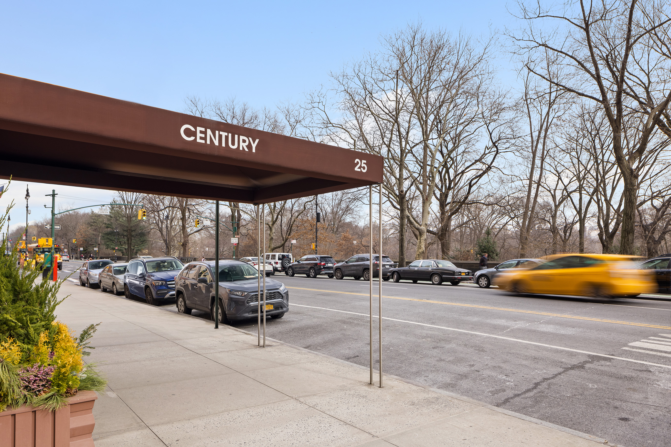 25 Central Park West, Unit 8A Manhattan, NY 10023 - Photo 10 of 11