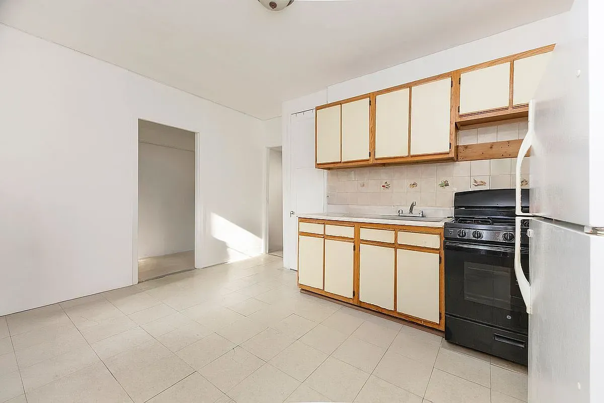 $400,000 | 195 South 4th Street, Unit F1 | Williamsburg