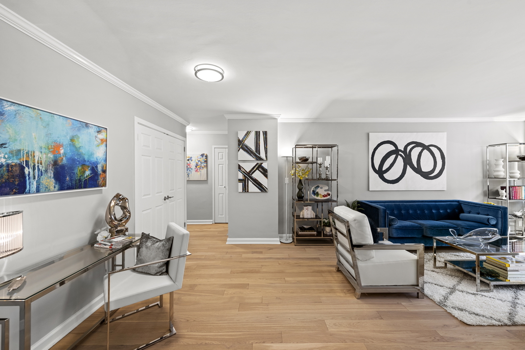 301 East 69th Street, Unit 2D Manhattan, NY 10021 - Photo 7 of 13