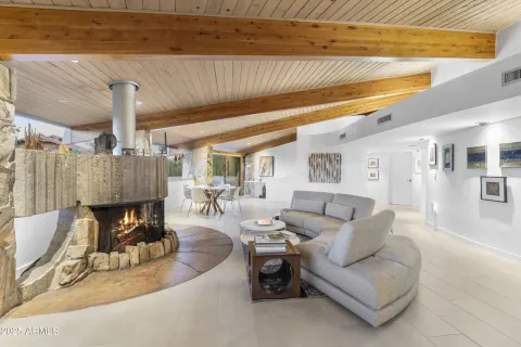 $2,650,000 | 7915 East Primrose Path, Carefree, AZ 85377