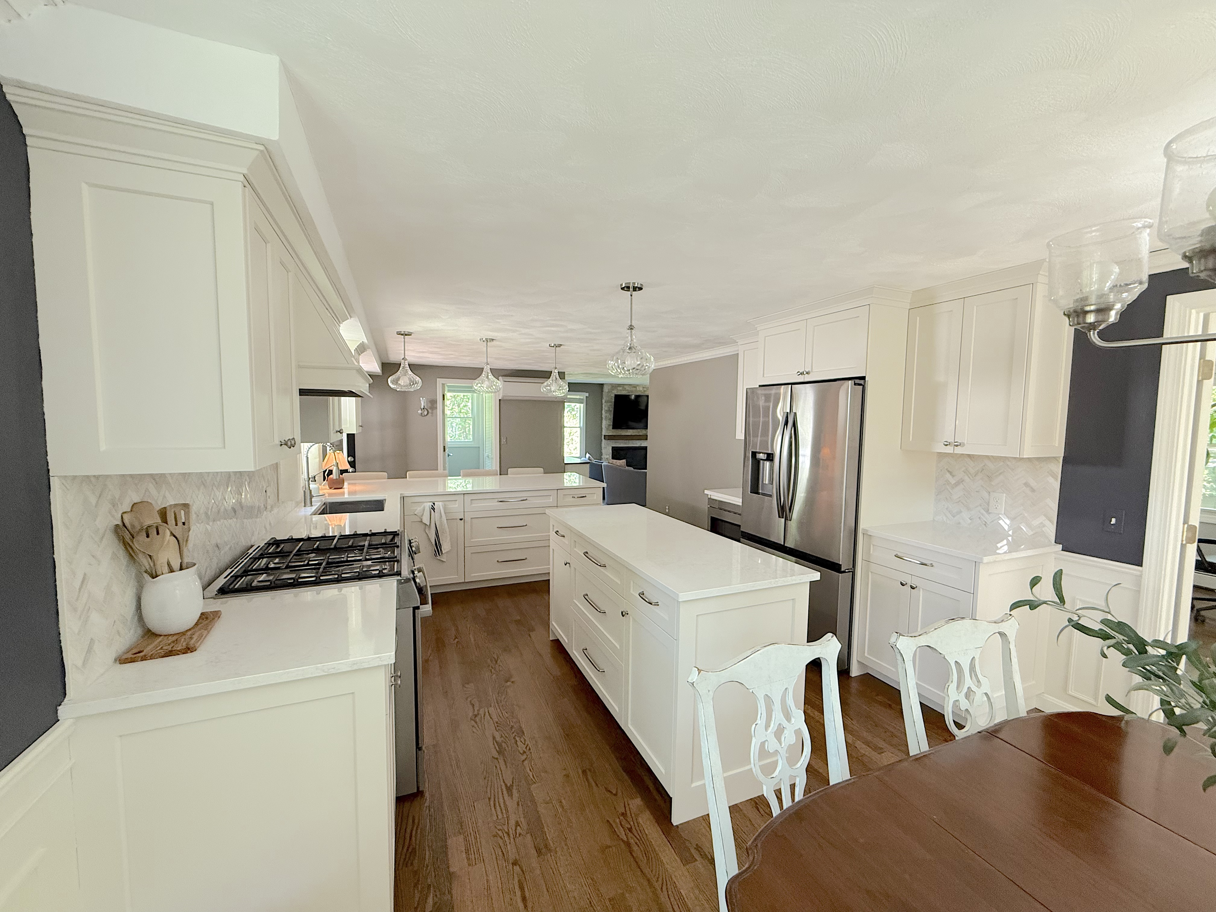 561 Old Dunstable Road Groton, MA 01450 - Photo 4 of 12