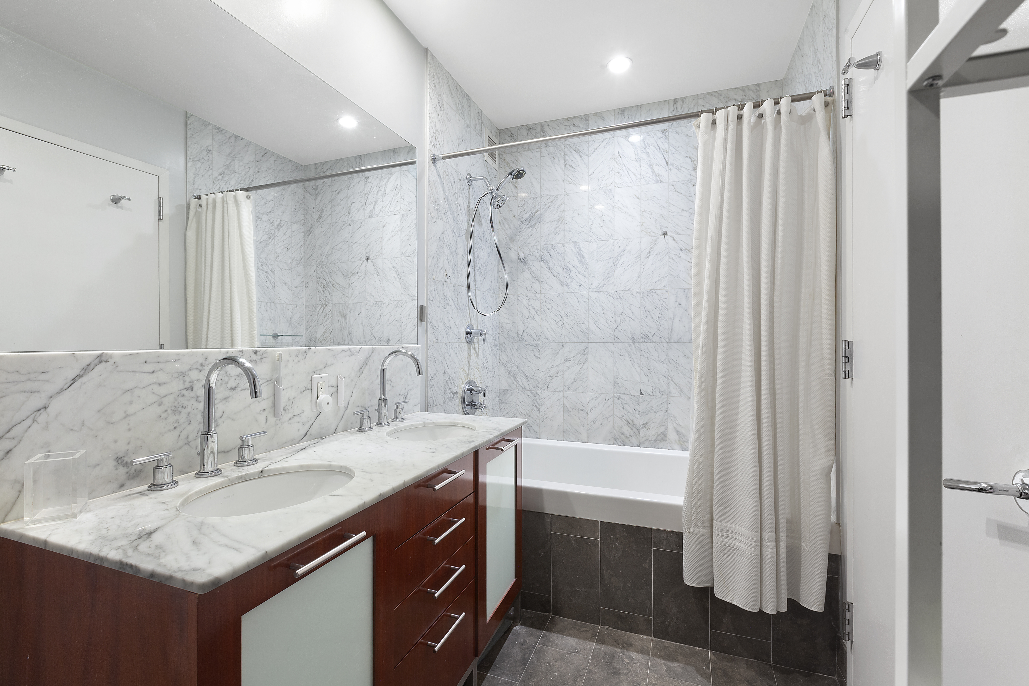 100 Jay Street, Unit 4H Brooklyn, NY 11201 - Photo 6 of 13