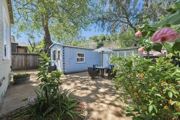 $1,395,000 | 142 Dominga Avenue, Fairfax, CA 94930