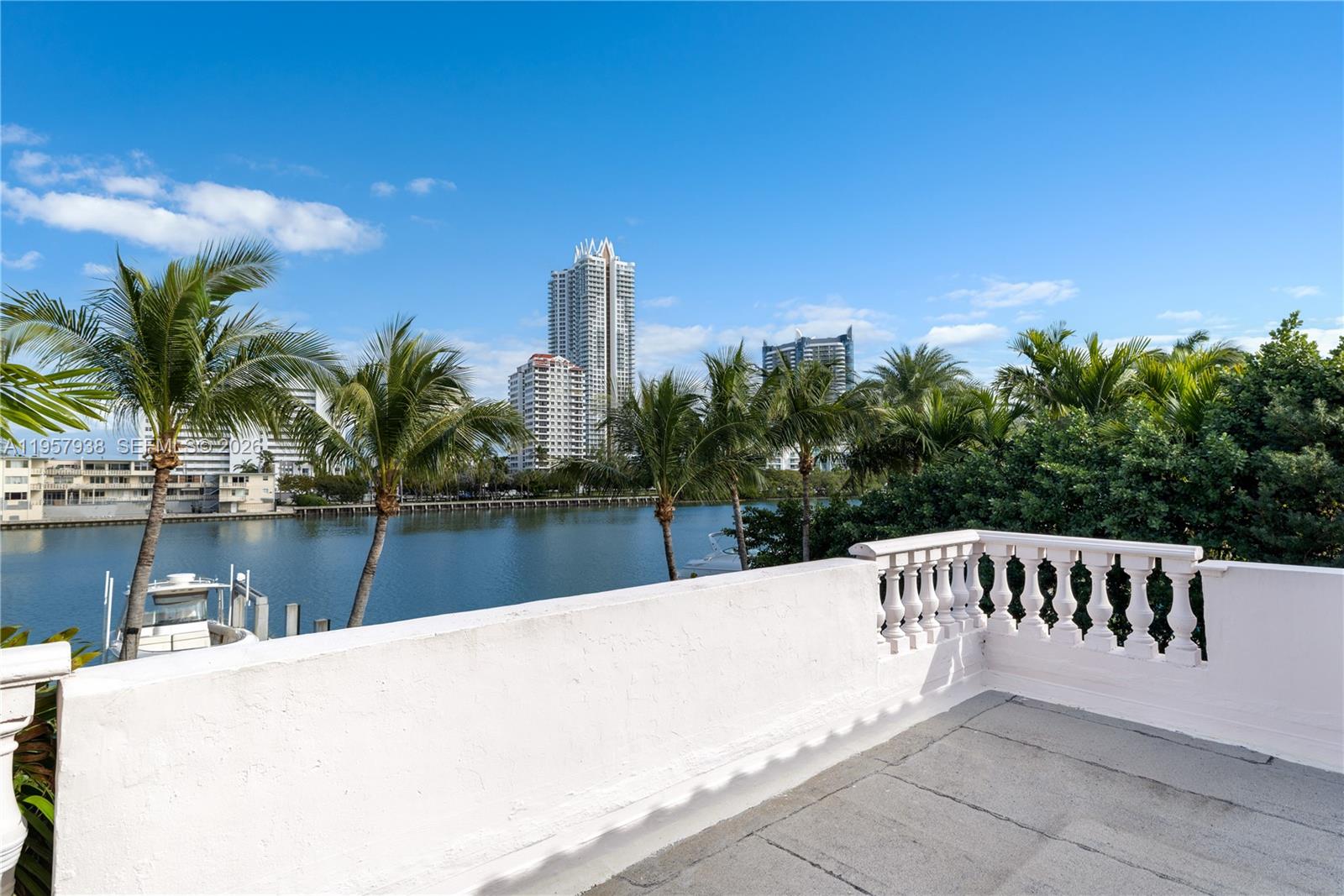 6491 Allison Road Miami Beach, FL 33141 - Photo 17 of 29