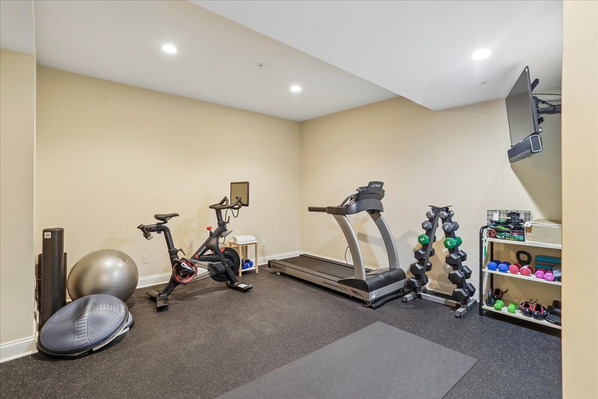 11736 Gainsborough Road Potomac, MD 20854 - Photo 87 of 90
