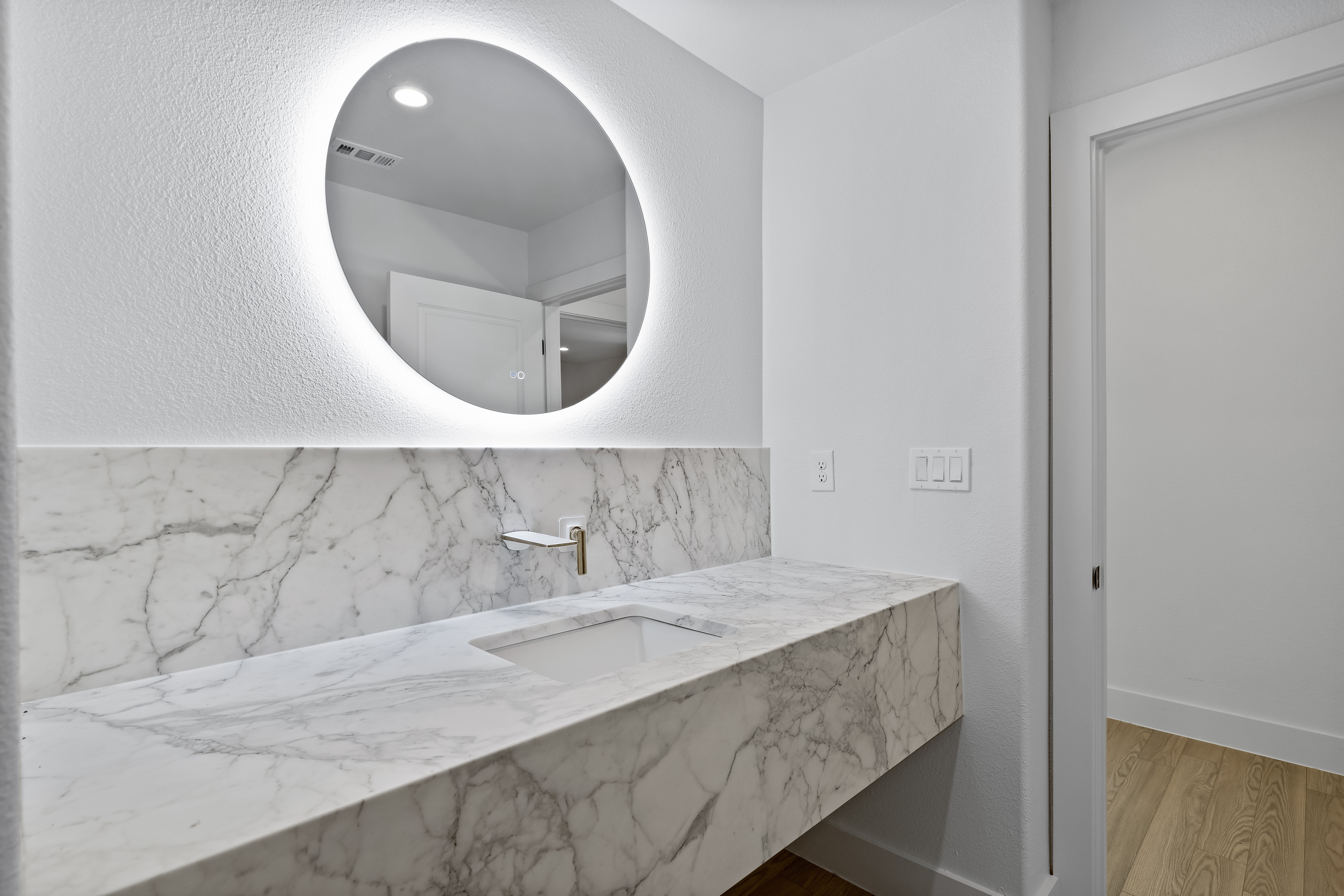 7724 Bantry Lane Dallas, TX 75248 - Photo 22 of 48