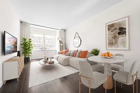$1,725,000 | 300 East 23rd Street, Unit 7A | Gramercy