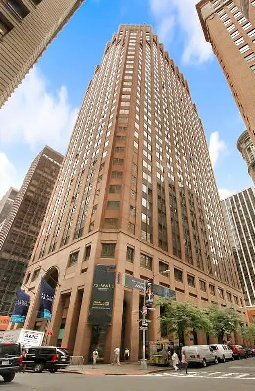 $2,195,000 | 75 Wall Street, Unit 36FF | Financial District