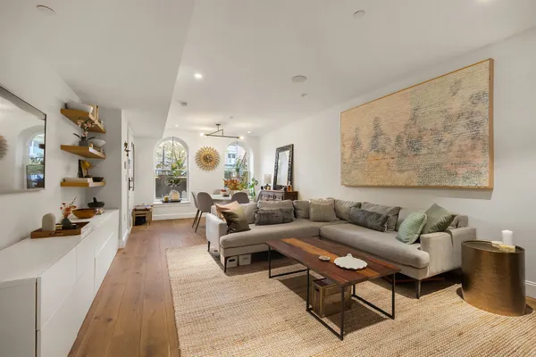 $2,399,000 | 574 Washington Avenue, Unit 1 | Clinton Hill