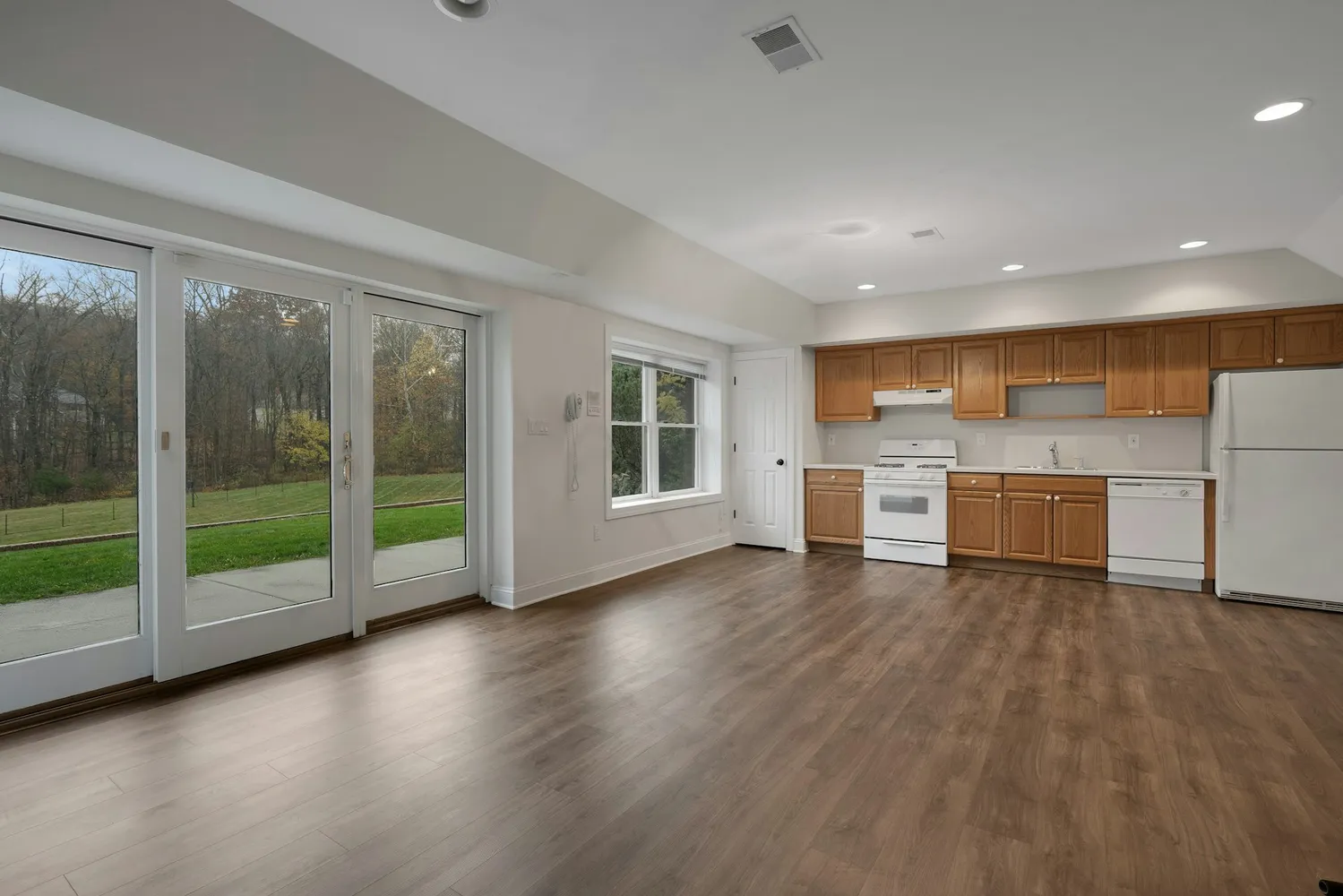 $2,385,000 | 3 Kensington Court, Warren, NJ 07059