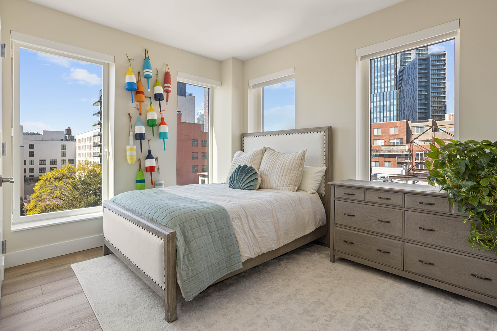 561 Pacific Street, Unit 606 Brooklyn, NY 11217 - Photo 9 of 17 a spacious bedroom with a bed and a window