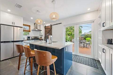 $699,900 | 717 Macy Street, West Palm Beach, FL 33405