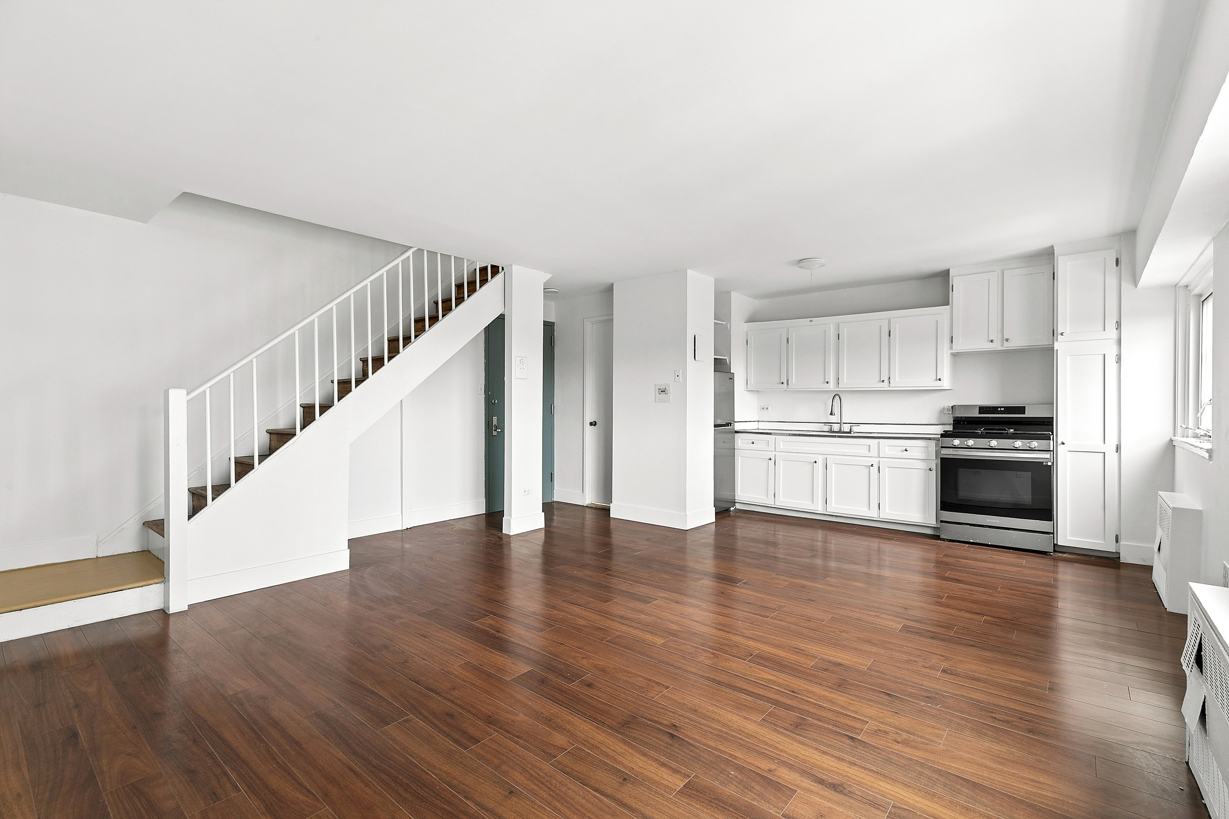 609 Columbus Avenue, Unit 16C Manhattan, NY 10024 - Photo 1 of 8
