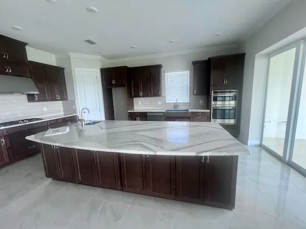 $1,119,000 | 10479 Eclipse Street, Sarasota, FL 34241